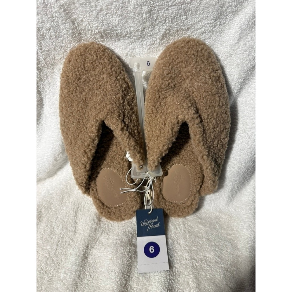 Universal Thread Womens Faux Shearling Scuff Slippers Tan Teddy Size 6 NEW
